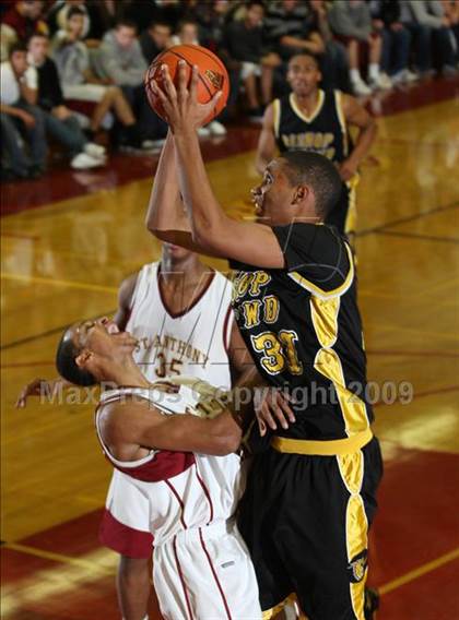 Thumbnail 3 in St. Anthony vs. Bishop O'Dowd (MaxPreps Holiday Classic) photogallery.
