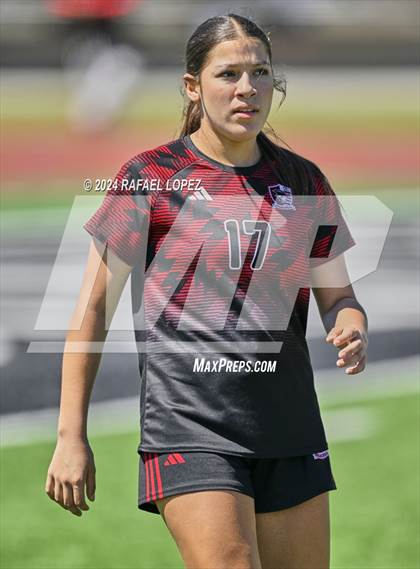 Thumbnail 2 in Georgetown vs. Goose Creek Memorial (UIL Soccer 5A Region 3 Regional Semifinal) photogallery.