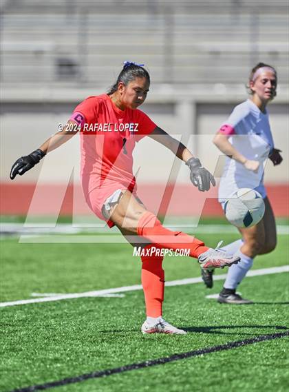 Thumbnail 2 in Georgetown vs. Goose Creek Memorial (UIL Soccer 5A Region 3 Regional Semifinal) photogallery.