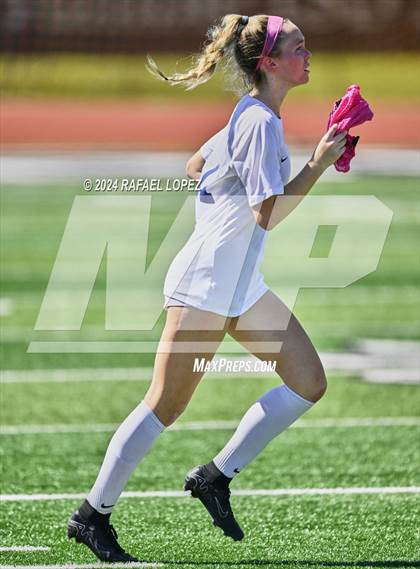 Thumbnail 3 in Georgetown vs. Goose Creek Memorial (UIL Soccer 5A Region 3 Regional Semifinal) photogallery.