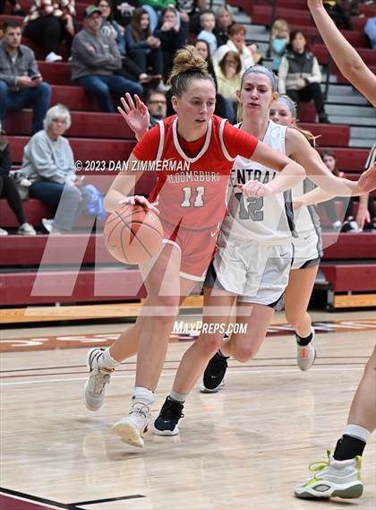 Thumbnail 2 in Central Columbia vs. Bloomsburg photogallery.