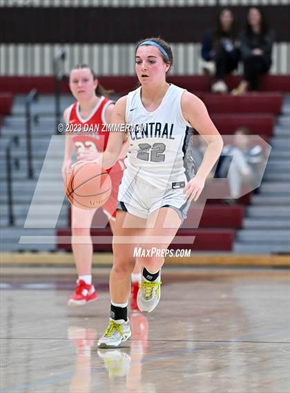 Thumbnail 3 in Central Columbia vs. Bloomsburg photogallery.