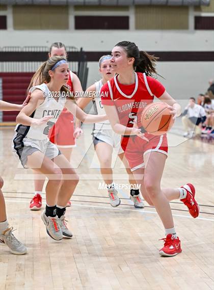 Thumbnail 2 in Central Columbia vs. Bloomsburg photogallery.