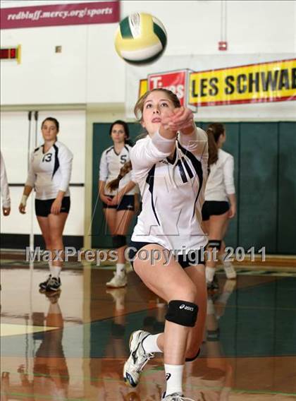 Thumbnail 3 in Mercy vs. Champion Christian (CIF NS D6 Final) photogallery.