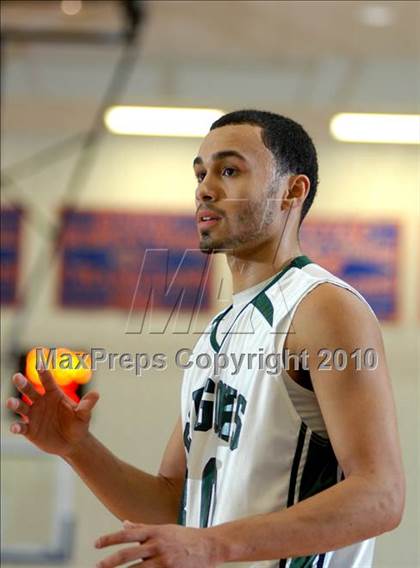 Thumbnail 2 in Cornwall Central vs. Red Hook (Section 9 Class A Final) photogallery.