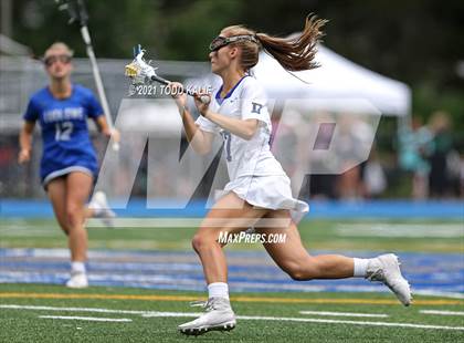 Thumbnail 3 in Darien vs. Ludlowe  (CIAC Class L Final) photogallery.