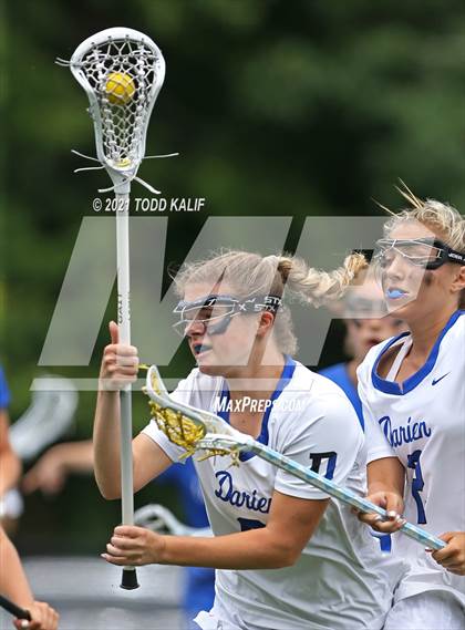 Thumbnail 1 in Darien vs. Ludlowe  (CIAC Class L Final) photogallery.