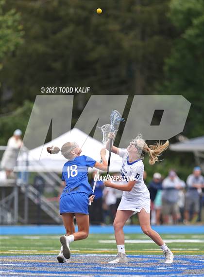 Thumbnail 2 in Darien vs. Ludlowe  (CIAC Class L Final) photogallery.