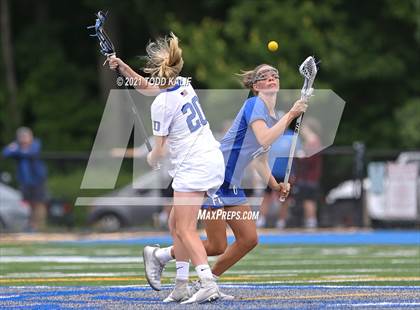 Thumbnail 2 in Darien vs. Ludlowe  (CIAC Class L Final) photogallery.