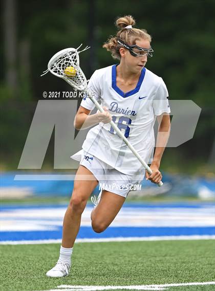 Thumbnail 3 in Darien vs. Ludlowe  (CIAC Class L Final) photogallery.