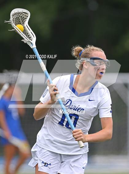 Thumbnail 1 in Darien vs. Ludlowe  (CIAC Class L Final) photogallery.