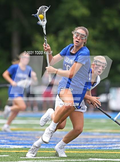 Thumbnail 1 in Darien vs. Ludlowe  (CIAC Class L Final) photogallery.