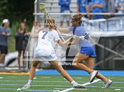 Thumbnail 1 in Darien vs. Ludlowe  (CIAC Class L Final) photogallery.