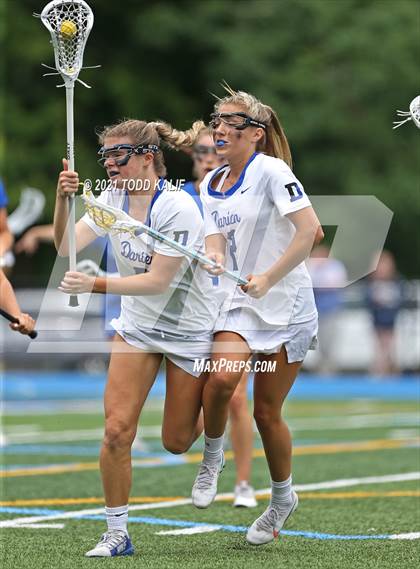 Thumbnail 2 in Darien vs. Ludlowe  (CIAC Class L Final) photogallery.