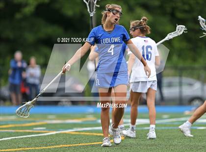 Thumbnail 2 in Darien vs. Ludlowe  (CIAC Class L Final) photogallery.