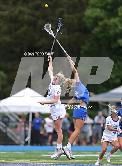 Thumbnail 3 in Darien vs. Ludlowe  (CIAC Class L Final) photogallery.