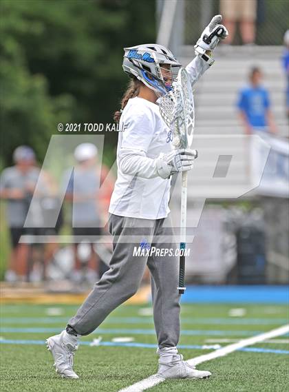 Thumbnail 1 in Darien vs. Ludlowe  (CIAC Class L Final) photogallery.