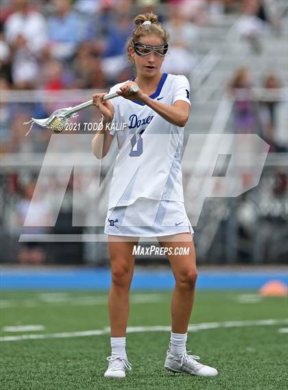 Thumbnail 2 in Darien vs. Ludlowe  (CIAC Class L Final) photogallery.
