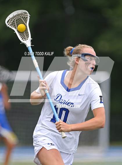 Thumbnail 2 in Darien vs. Ludlowe  (CIAC Class L Final) photogallery.