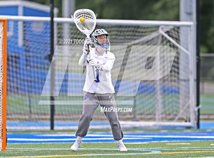 Thumbnail 3 in Darien vs. Ludlowe  (CIAC Class L Final) photogallery.