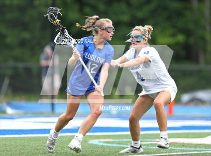 Thumbnail 3 in Darien vs. Ludlowe  (CIAC Class L Final) photogallery.