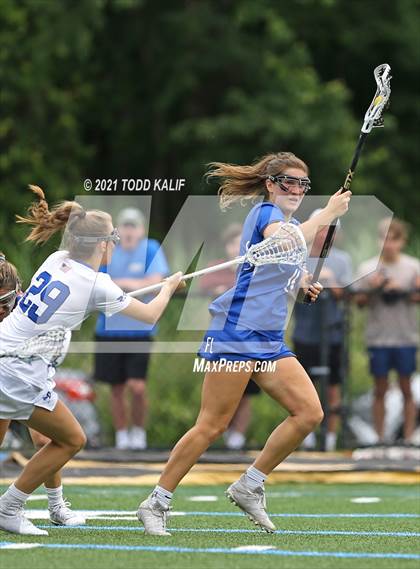 Thumbnail 3 in Darien vs. Ludlowe  (CIAC Class L Final) photogallery.