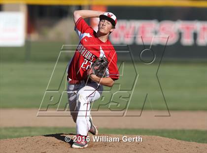 Thumbnail 3 in Leigh @ Westmont photogallery.