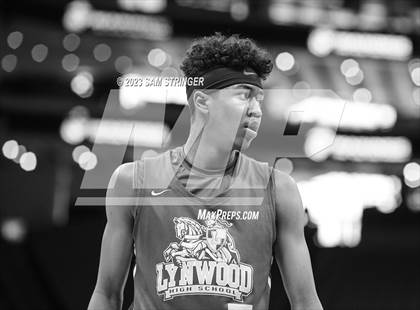Thumbnail 3 in Lynwood @ Sierra (CIF Divison 5 Final) photogallery.