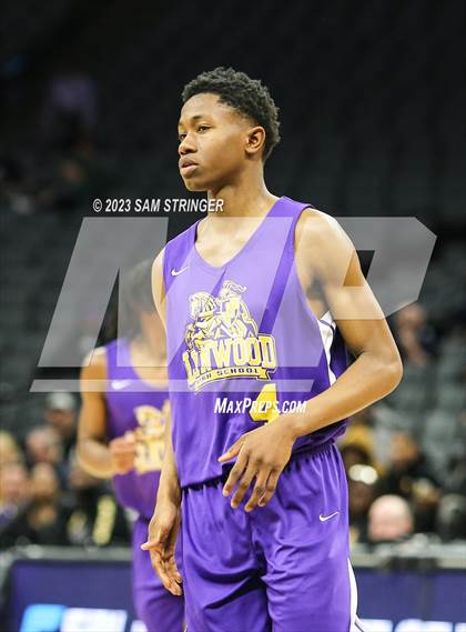 Thumbnail 2 in Lynwood @ Sierra (CIF Divison 5 Final) photogallery.