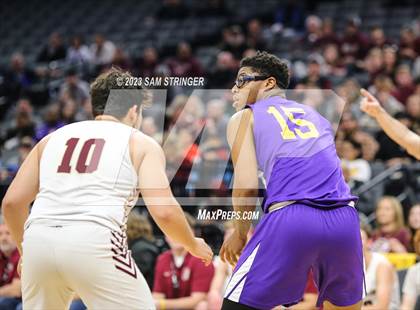 Thumbnail 3 in Lynwood @ Sierra (CIF Divison 5 Final) photogallery.