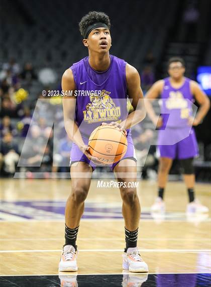 Thumbnail 2 in Lynwood @ Sierra (CIF Divison 5 Final) photogallery.