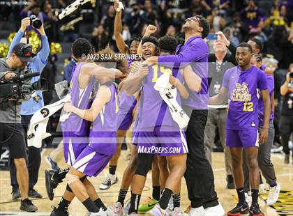Thumbnail 2 in Lynwood @ Sierra (CIF Divison 5 Final) photogallery.