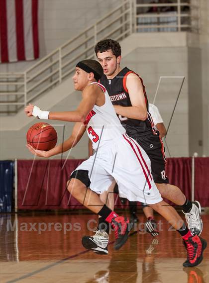 Thumbnail 2 in Belchertown vs Springfield Renaissance (Spalding Hoophall Classic) photogallery.