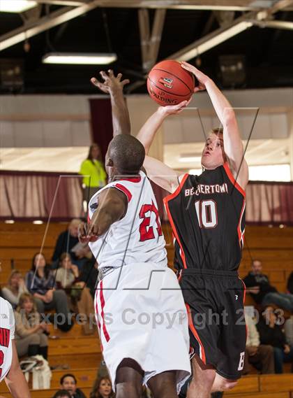 Thumbnail 2 in Belchertown vs Springfield Renaissance (Spalding Hoophall Classic) photogallery.