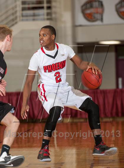 Thumbnail 3 in Belchertown vs Springfield Renaissance (Spalding Hoophall Classic) photogallery.