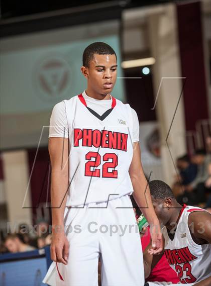 Thumbnail 2 in Belchertown vs Springfield Renaissance (Spalding Hoophall Classic) photogallery.