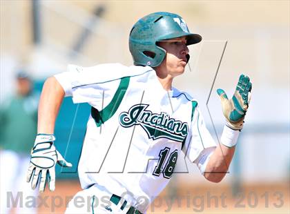 Thumbnail 3 in Venice vs. Harvard-Westlake (National High School Invitational) photogallery.
