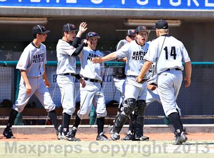 Thumbnail 3 in Venice vs. Harvard-Westlake (National High School Invitational) photogallery.