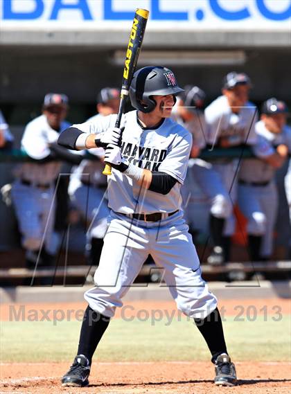 Thumbnail 1 in Venice vs. Harvard-Westlake (National High School Invitational) photogallery.
