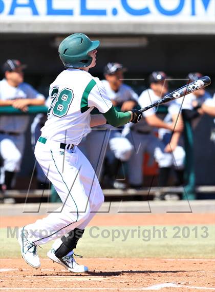 Thumbnail 3 in Venice vs. Harvard-Westlake (National High School Invitational) photogallery.