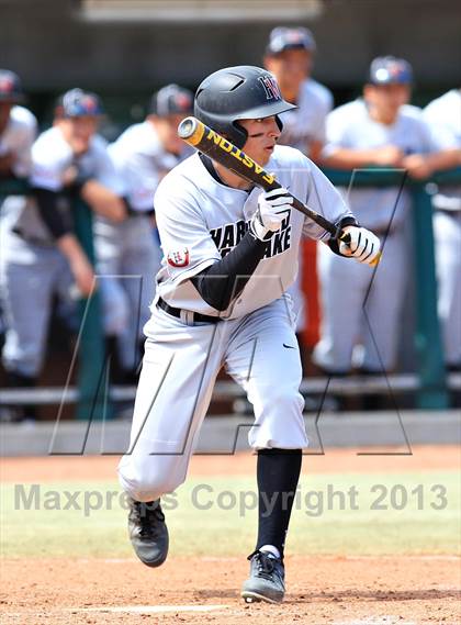 Thumbnail 2 in Venice vs. Harvard-Westlake (National High School Invitational) photogallery.