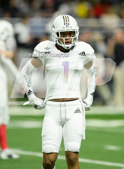 Thumbnail 1 in All-American Bowl photogallery.