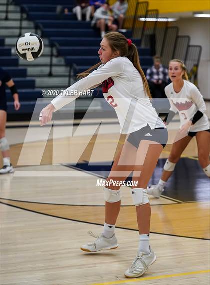 Thumbnail 2 in Terre Haute North Vigo vs. Plainfield (IHSAA 4A Sectional) photogallery.
