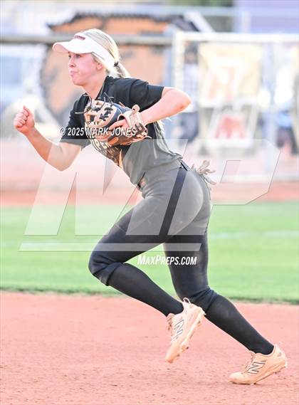 Thumbnail 2 in Arizona 4A/5A All-Star Game photogallery.