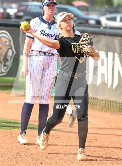 Thumbnail 1 in Arizona 4A/5A All-Star Game photogallery.