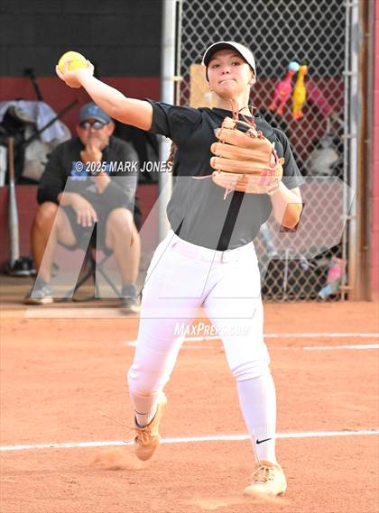 Thumbnail 2 in Arizona 4A/5A All-Star Game photogallery.