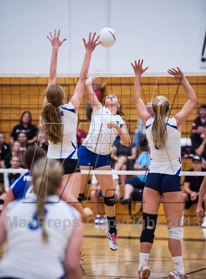 Thumbnail 2 in Poudre vs. Longmont (Smoky Hill Buff Classic) photogallery.