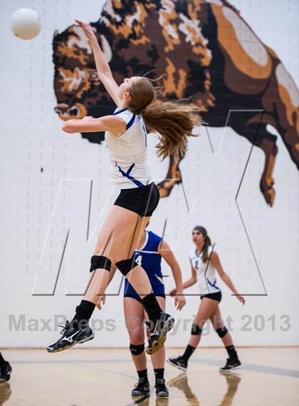 Thumbnail 1 in Poudre vs. Longmont (Smoky Hill Buff Classic) photogallery.