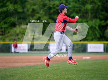 Thumbnail 3 in Grassfield @ Great Bridge photogallery.