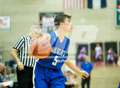 Thumbnail 3 in Arapahoe vs. Fruita Monument photogallery.